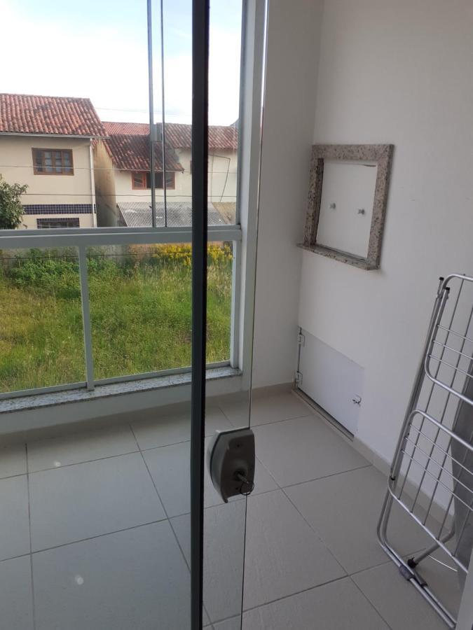 Belo E Amplo Apartamento, Area Central Da Praia Dos Ingleses フロリアノポリス エクステリア 写真
