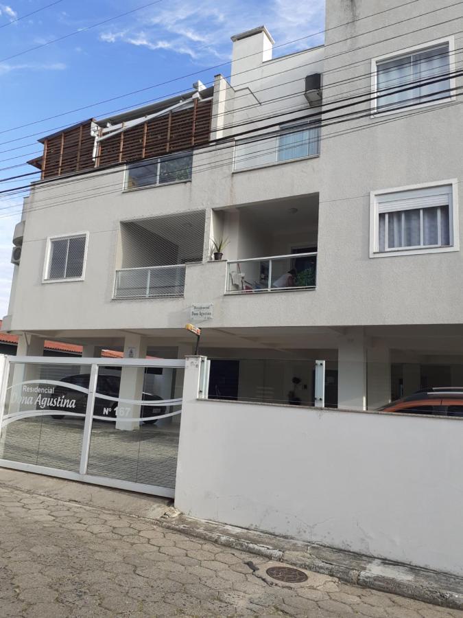 Belo E Amplo Apartamento, Area Central Da Praia Dos Ingleses フロリアノポリス エクステリア 写真